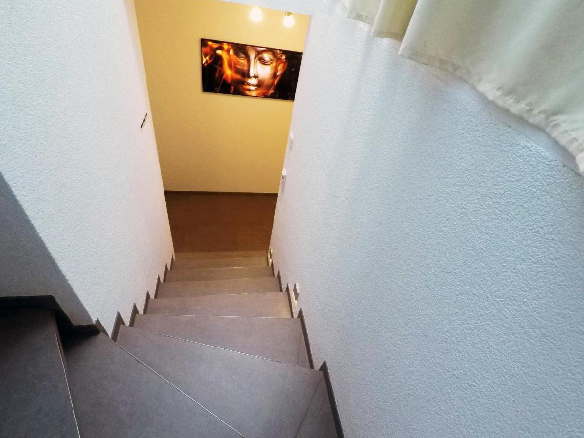 -Neubau- 30Qm Dach-Apartment 富尔达 外观 照片
